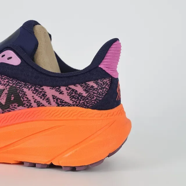 Hoka Clifton Tênis Running Pink Orange Upper Knit Sola Média Grossa 4