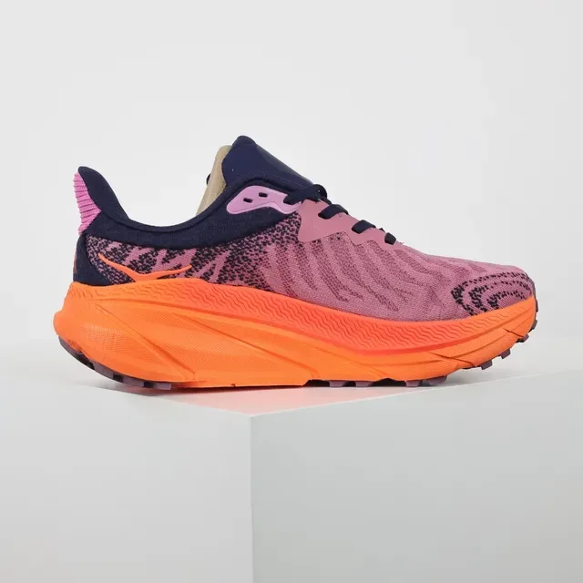 Hoka Clifton Tênis Running Pink Orange Upper Knit Sola Média Grossa 7