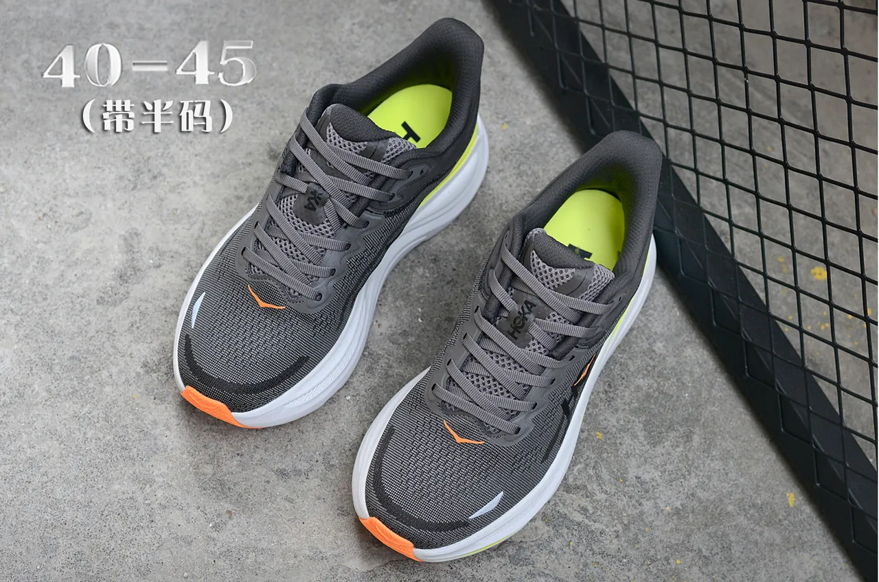 Hoka Gris Orange Tige en maille ingénierisée Semelle intermédiaire empilée amortie Chaussures de course 4