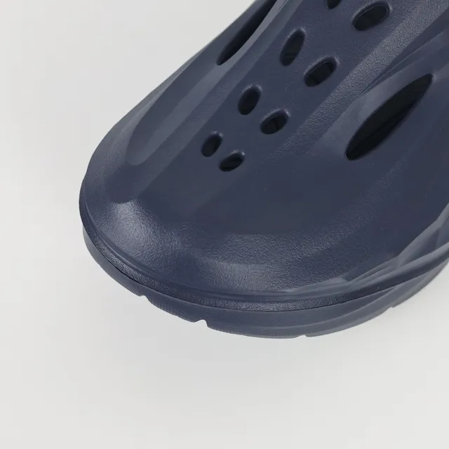 Hoka ORA Recovery Bleu Marine Clog en mousse moulée 5