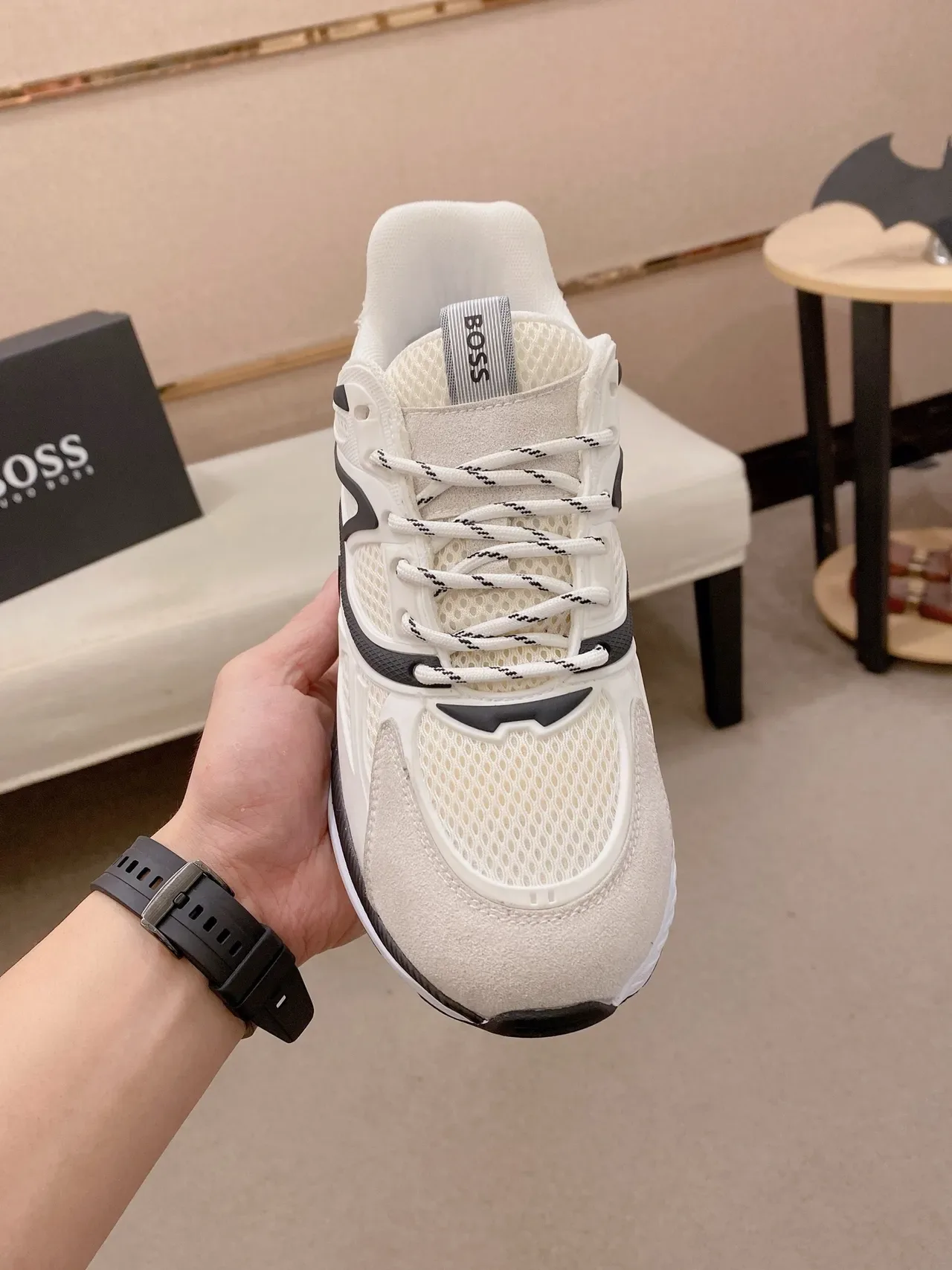 Hugo Boss Beige Black Mesh And Suede Upper Sculpted Wave-Patterned Midsole Sneakers 5