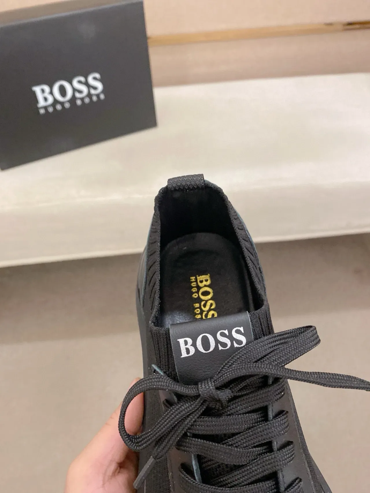 Hugo Boss Tênis Lifestyle Preto de Malha com Ajuste de Meia 5