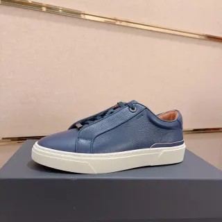 Hugo Boss Lifestyle Sneaker Navy White Pebbled Leather Platform Sole Lifestyle Sneakers