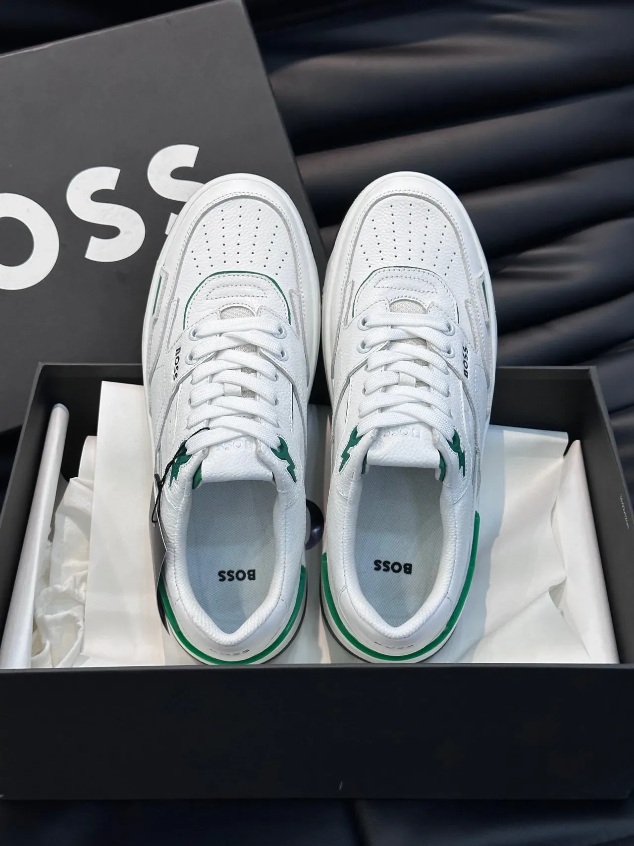 Hugo Boss tênis lifestyle branco e verde acento 4