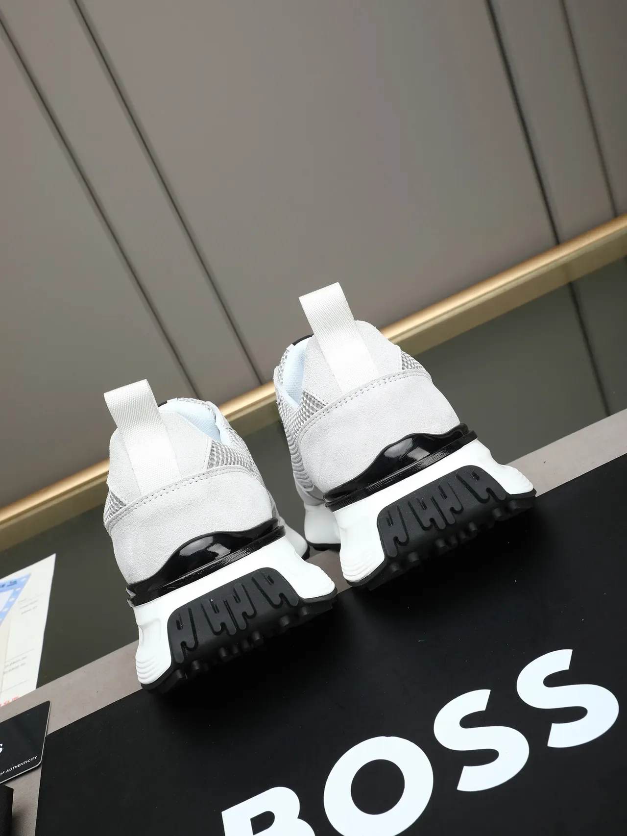 Hugo Boss White Black Mesh And Suede Upper Sculpted Midsole Sneakers 4