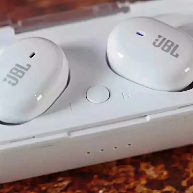 JBL Twins True Wireless Earbuds Black and White TWS Earbuds 5
