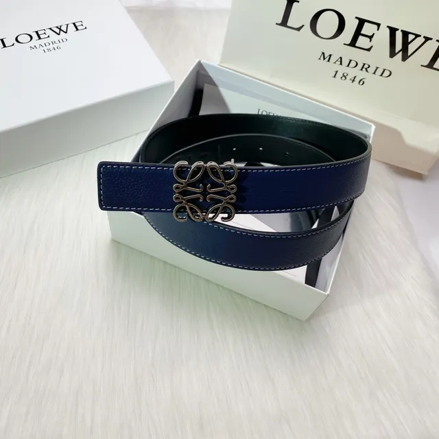 Loewe Anagram حزام أزرق بحري أبيض جلد مموج قابل للعكس 5