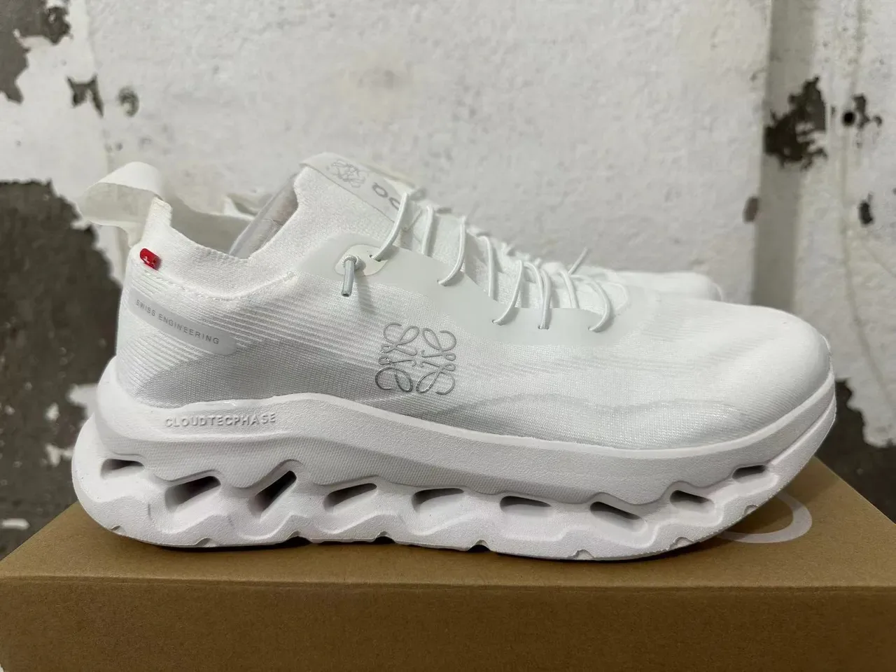 Loewe CloudtecpHase White Knit Lifestyle Sneakers 5