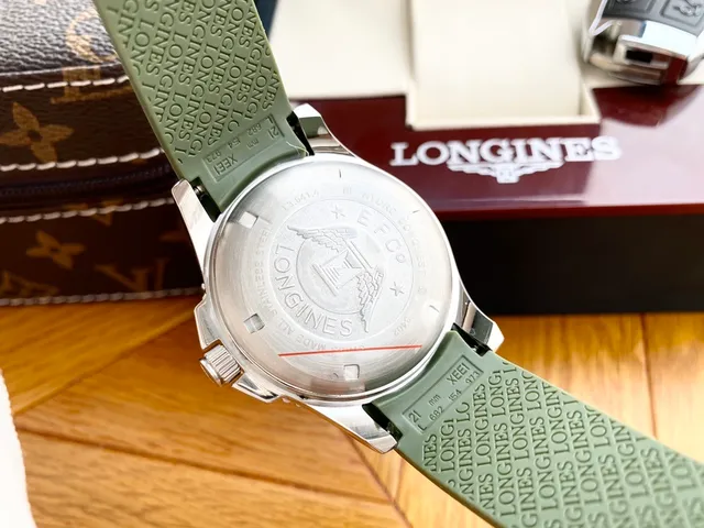 Longines Conquest Dive Esfera Verde Reloj Mecánico 3