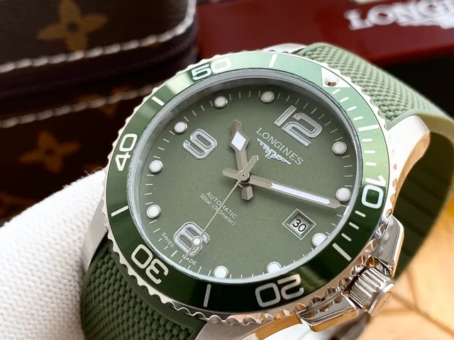 Longines Conquest Dive Esfera Verde Reloj Mecánico 5