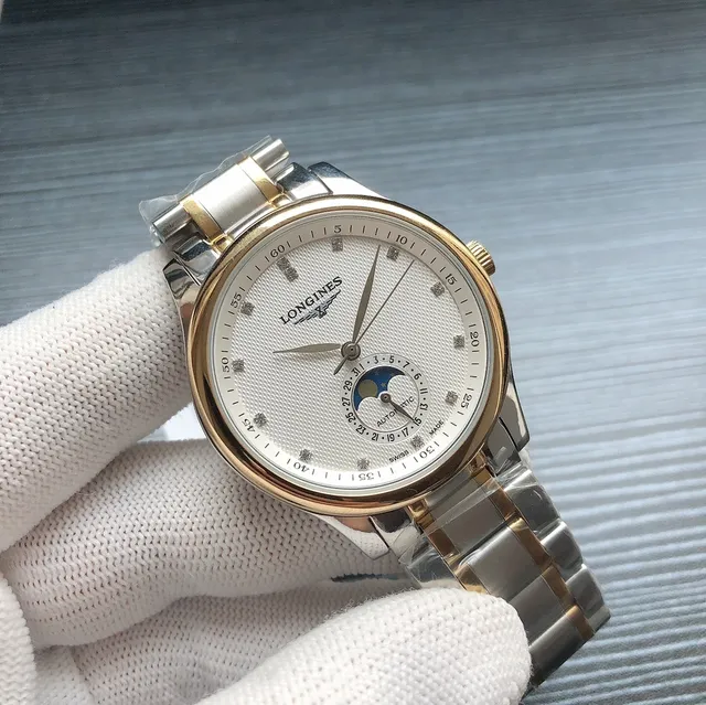 Longines Master Collection Acier Inoxydable de Teinte Argentée Cadran Blanc à Guilloché Phase Lunaire Montre Mécanique 8