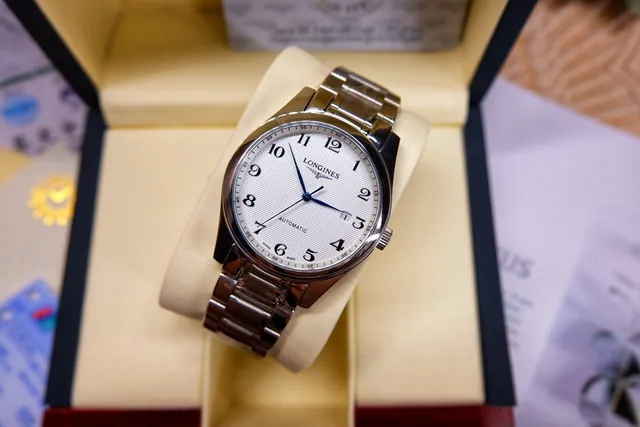 Longines Silver White Stainless Steel Textured Dial Mechanical Watch 6