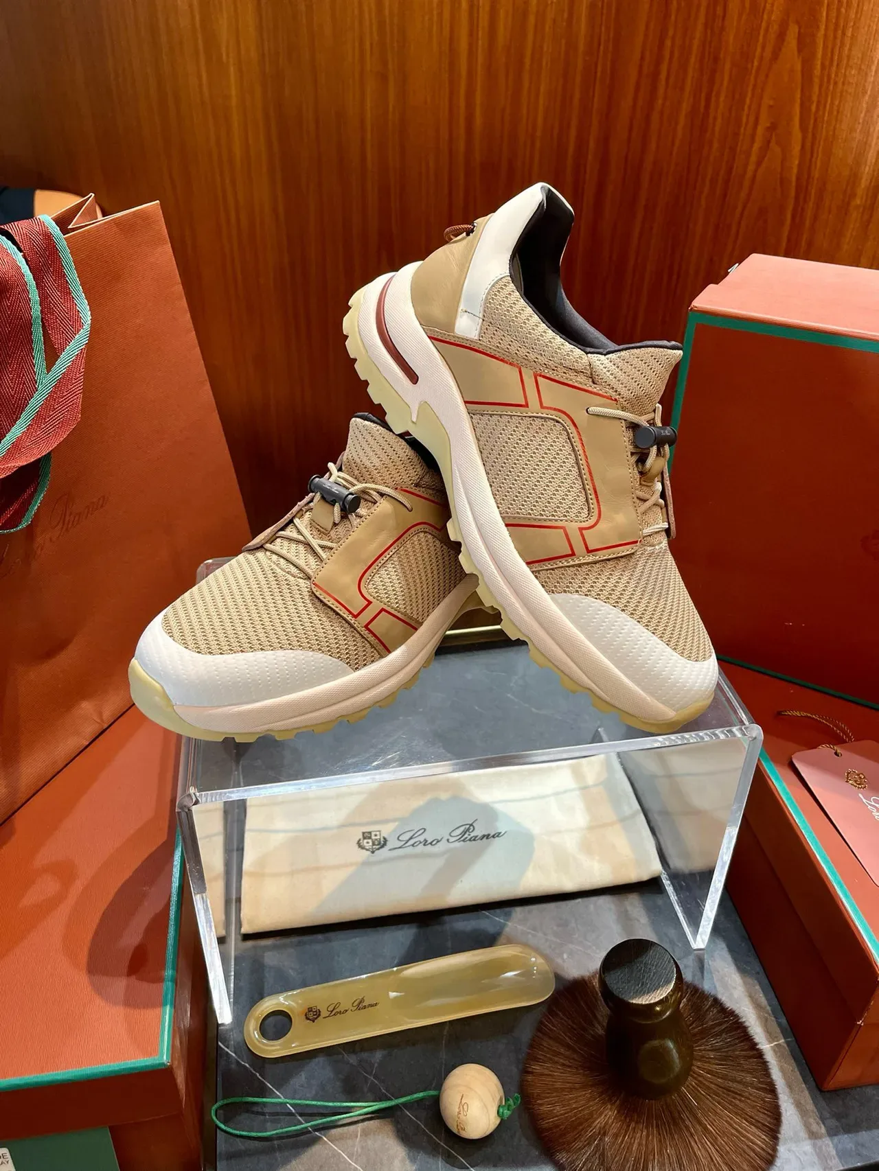 Loro Piana Noir Bleu Panneaux de superposition géométrique Haut en maille et synthétique Chaussures lifestyle 2