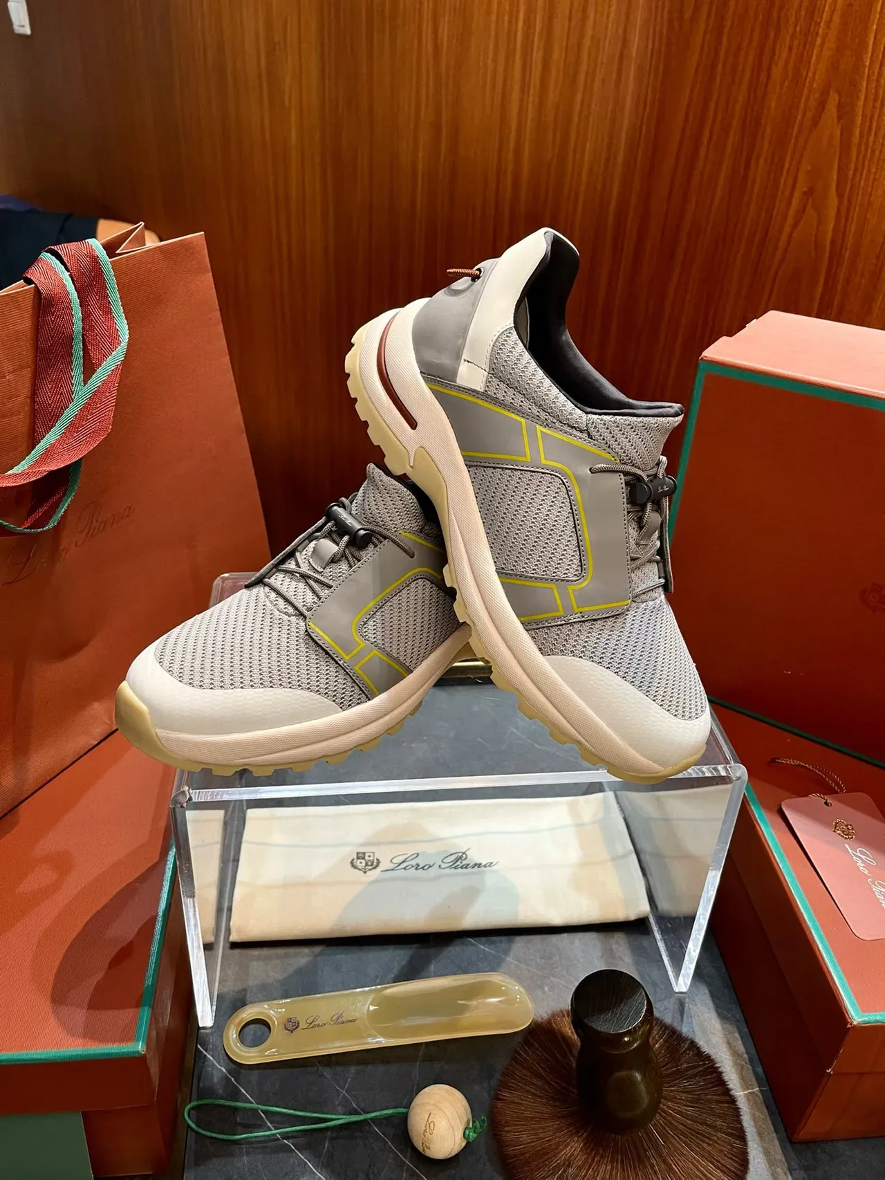 Loro Piana Noir Bleu Panneaux de superposition géométrique Haut en maille et synthétique Chaussures lifestyle 6