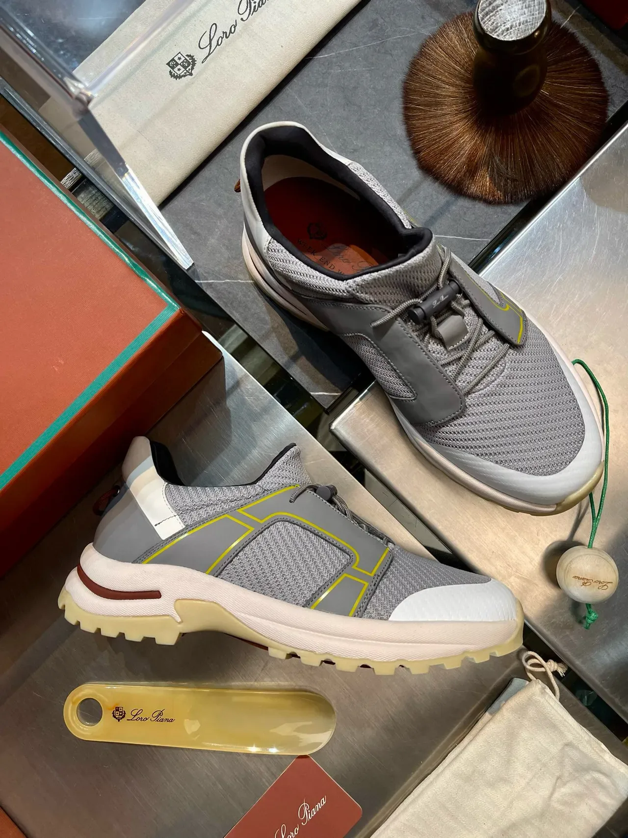 Loro Piana Noir Bleu Panneaux de superposition géométrique Haut en maille et synthétique Chaussures lifestyle 8