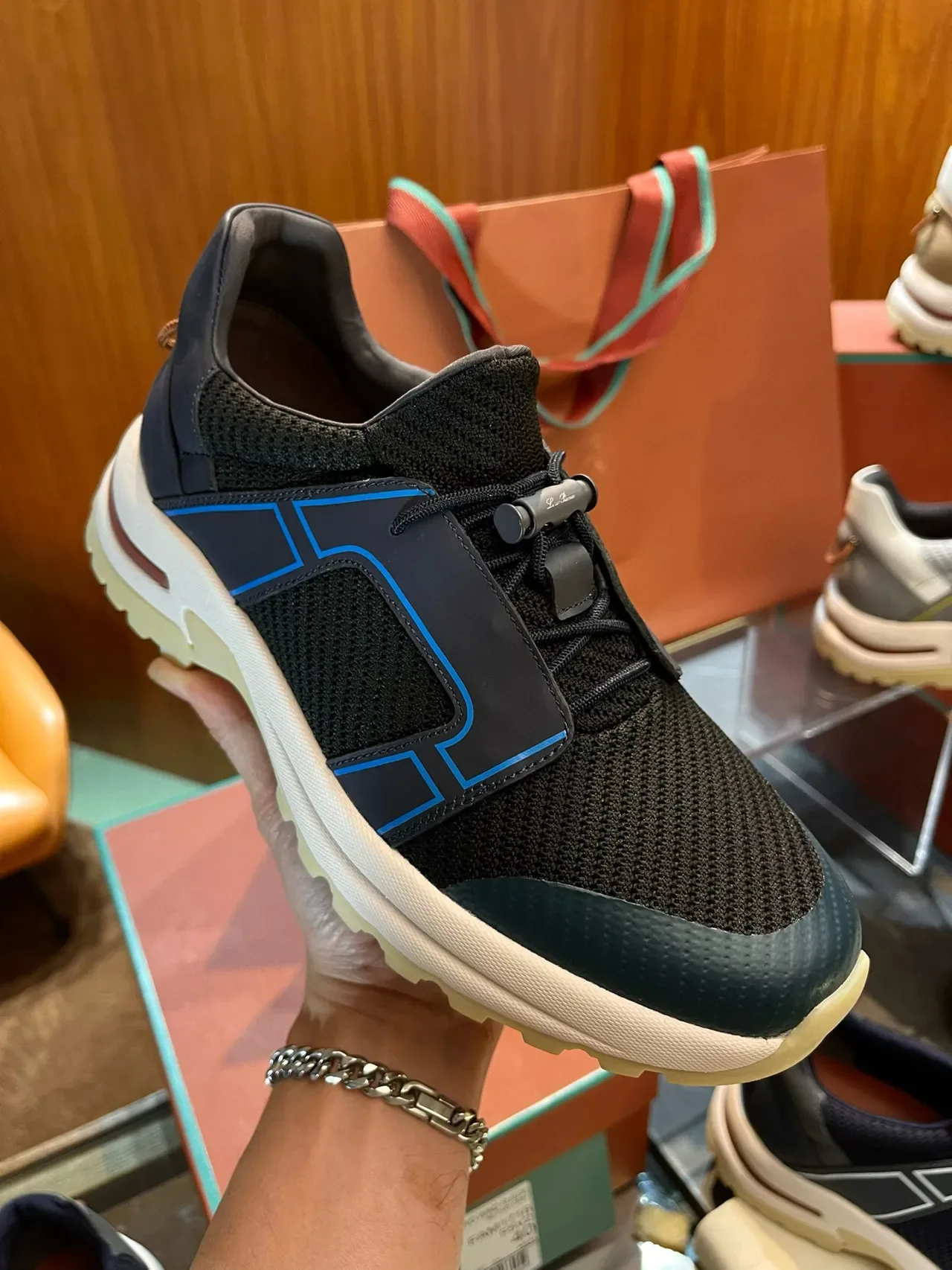 Loro Piana Noir Bleu Panneaux de superposition géométrique Haut en maille et synthétique Chaussures lifestyle 14