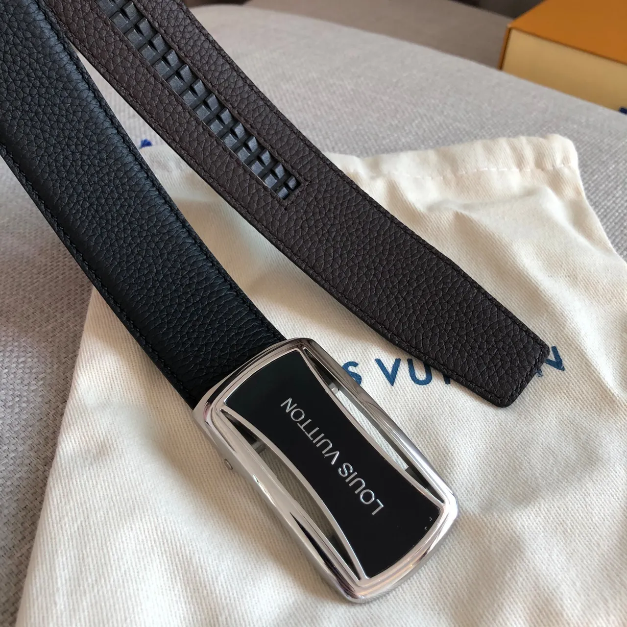 Louis Vuitton Automatic Buckle Belt Black Silver Pebbled Leather Belt 3