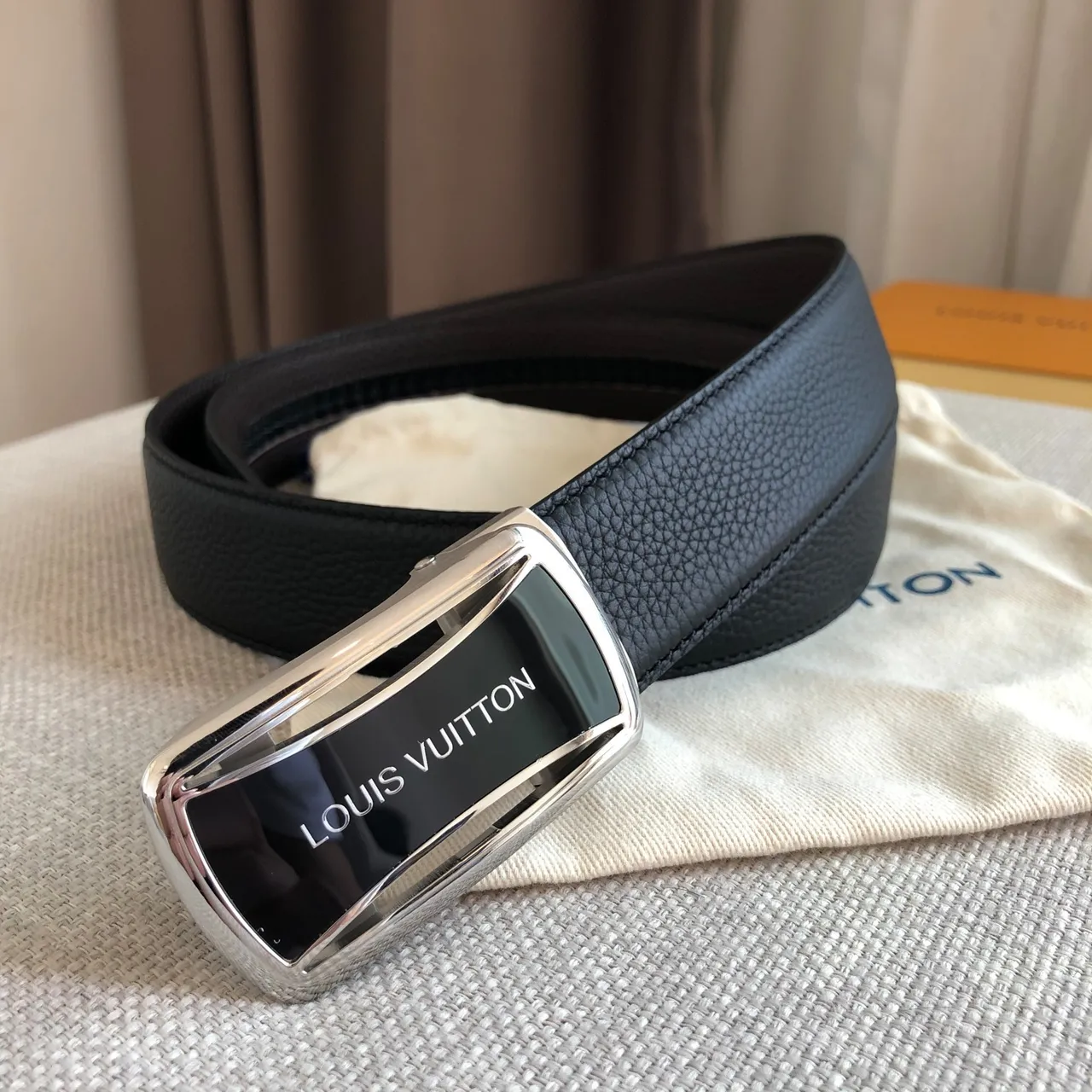 Louis Vuitton Automatic Buckle Belt Black Silver Pebbled Leather Belt 4
