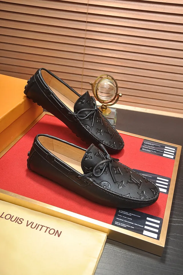 Louis Vuitton Black Beige Monogram-Embossed Leather Bow-Tie Vamp Loafer 4