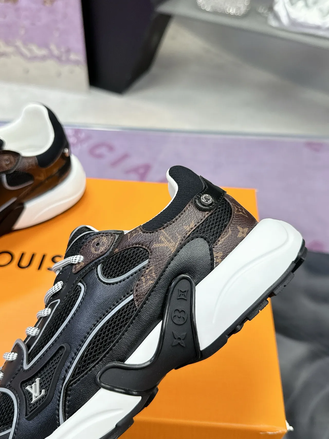 Louis Vuitton Black Brown Monogram Canvas Mesh And Leather Paneling Lifestyle Sneakers 3