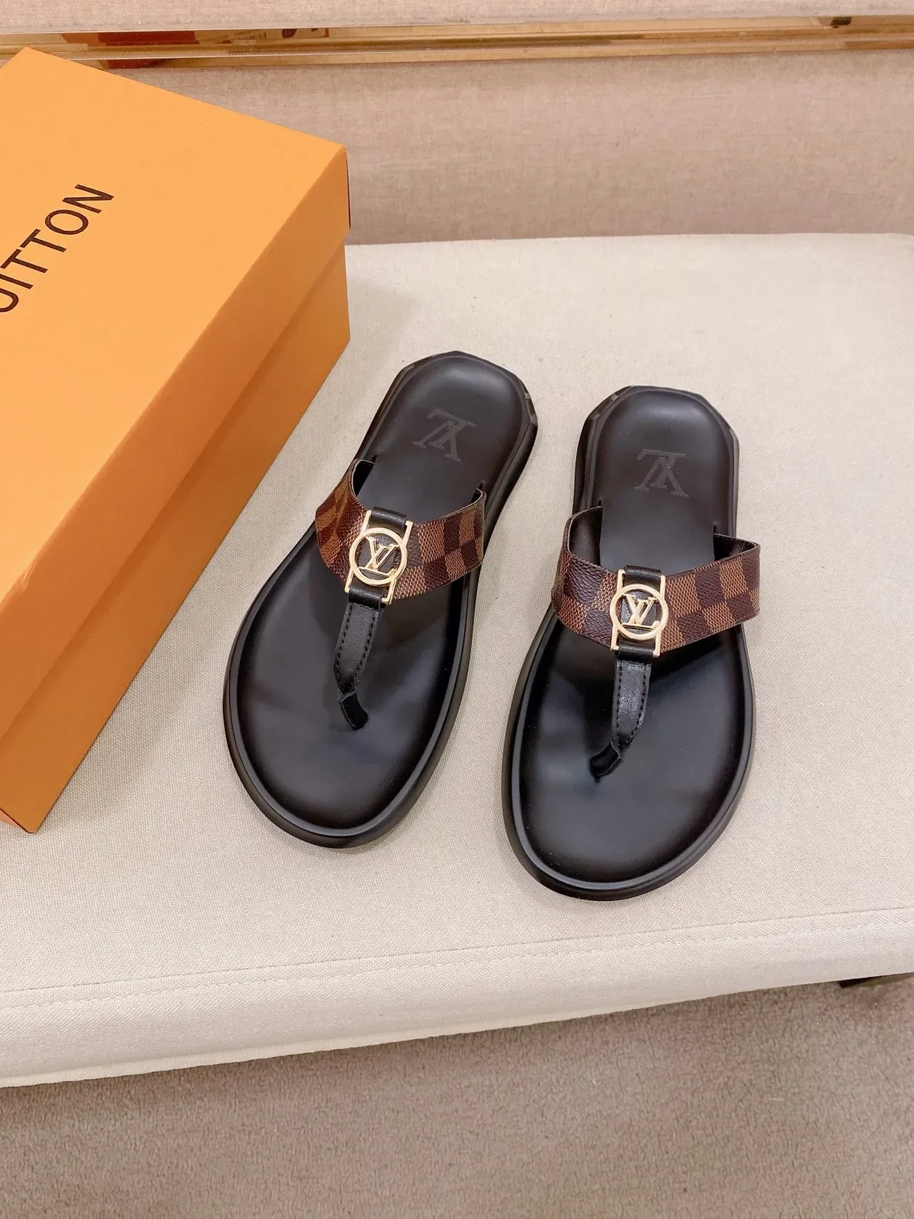 Louis Vuitton Black Brown Thong Strap Embossed LV Logo Slippers 7