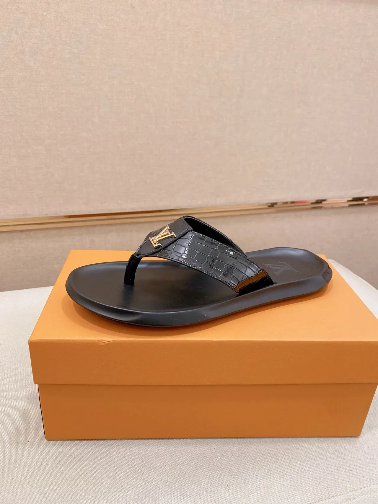 Louis Vuitton Black Brown Thong Strap Embossed LV Logo Slippers 11