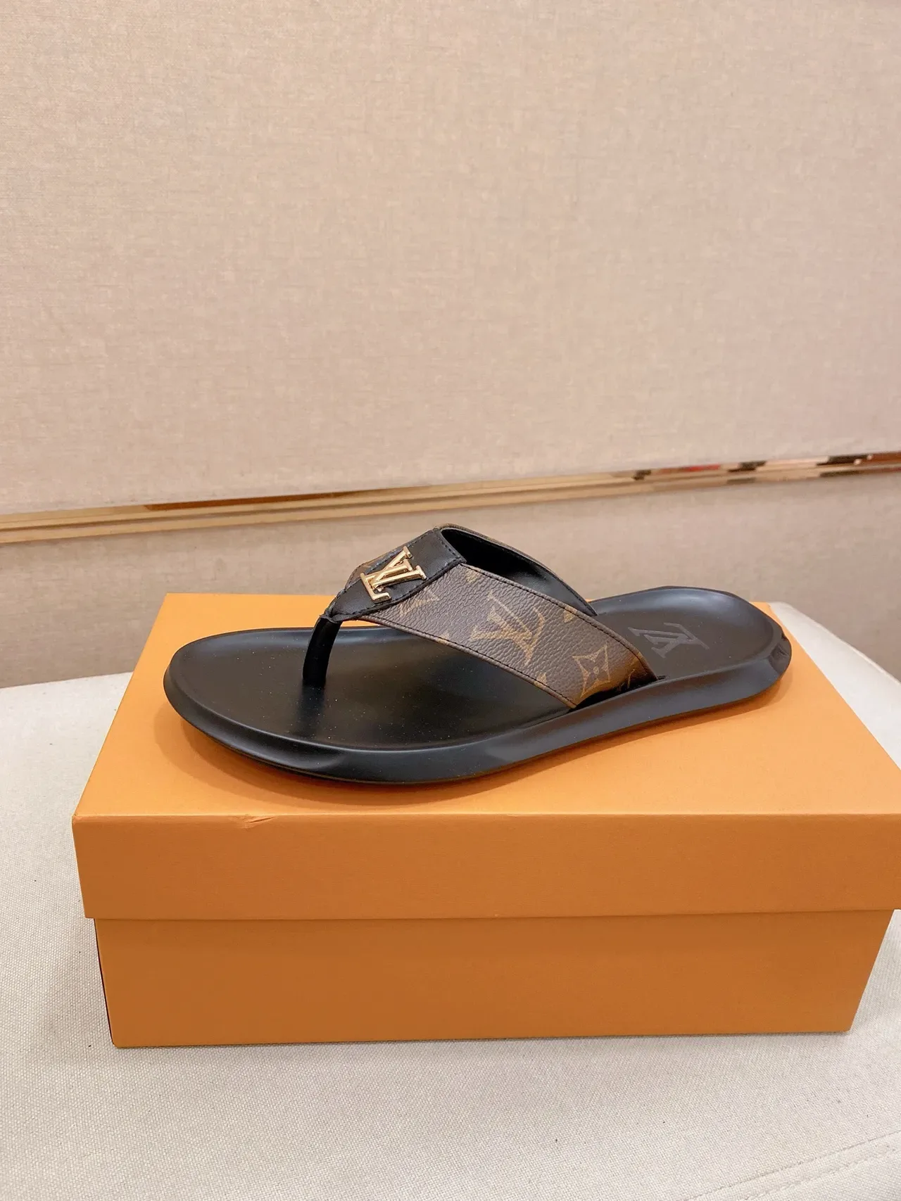 Louis Vuitton Black Brown Thong Strap Embossed LV Logo Slippers 16