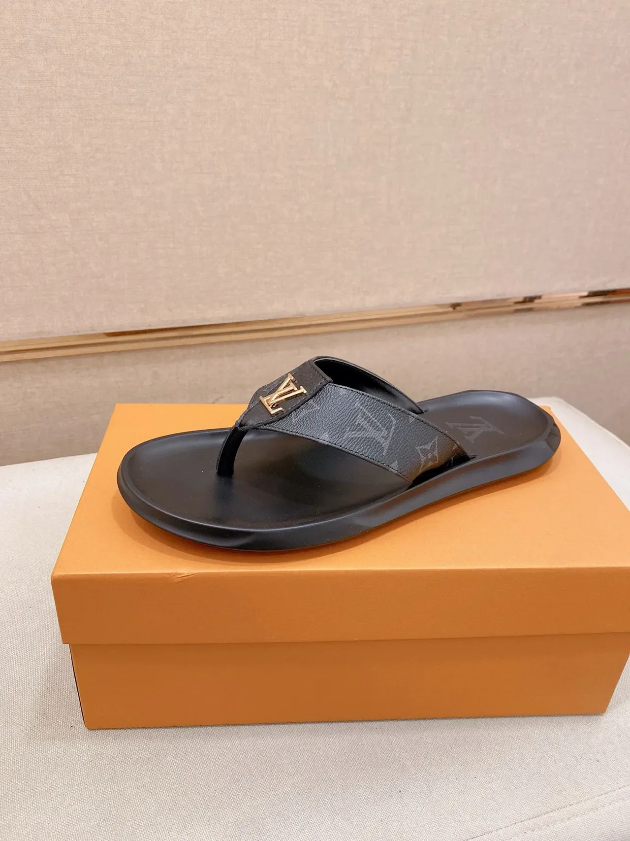Louis Vuitton Black Brown Thong Strap Embossed LV Logo Slippers 17