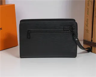 Louis Vuitton কালো Epi চামড়া উলকিযুক্ত Monogram হাতের কব্জির থলি 7