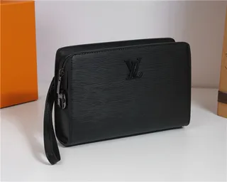 Louis Vuitton কালো Epi চামড়া উলকিযুক্ত Monogram হাতের কব্জির থলি 9