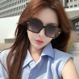Louis Vuitton Black Gold Oversized Square Frame Gradient Lenses Sunglasses