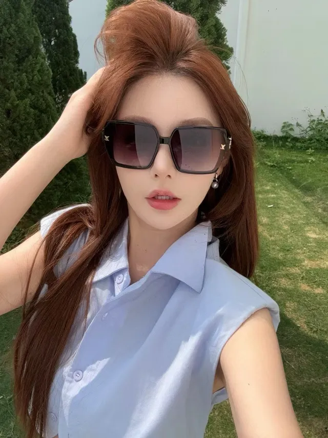 Louis Vuitton Black Gold Oversized Square Frame Gradient Lenses Sunglasses 4