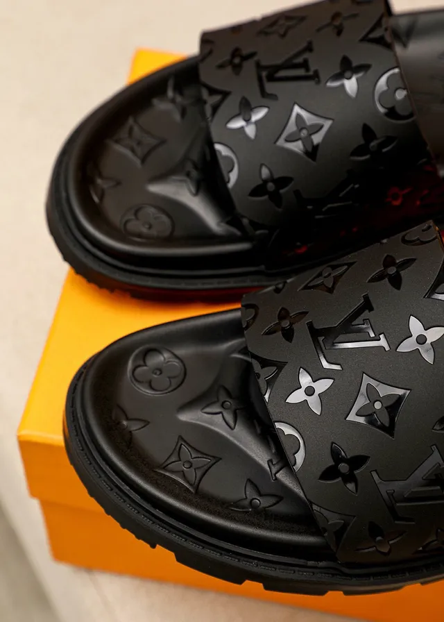 Louis Vuitton Black Monogrammed Molded Rubber Sole Slippers 7
