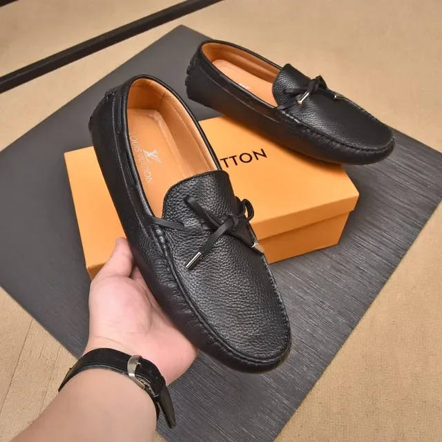 Louis Vuitton Black Pebbled Leather Bow-Tassel Loafers 5