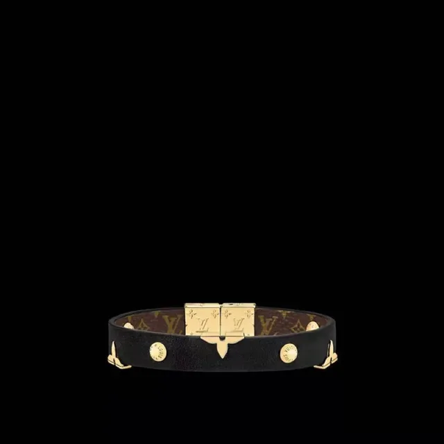 Louis Vuitton Black Red Stacked Leather Bands Gold-Tone Floral Clasp Bracelet 2