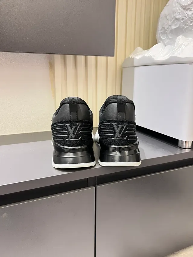 Louis Vuitton Black White Knit Upper Integrated Lacing Lifestyle Sneakers 2