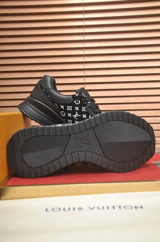 Louis Vuitton Black White Monogram-Print Upper Sculpted Chunky Sole Lifestyle Sneakers 3