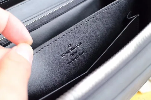 Louis Vuitton أسود منسوج جلد مطبوع Monogram Boston Bag 2