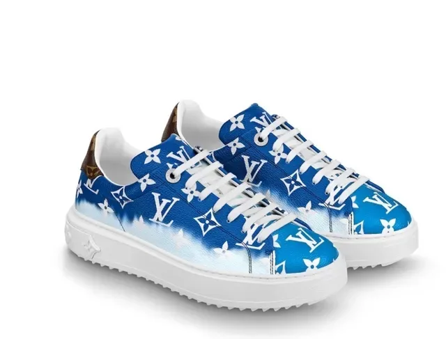 Louis Vuitton Blue White Monogram-Printed Leather Upper Gradient Dye Effect Lifestyle Sneakers 4