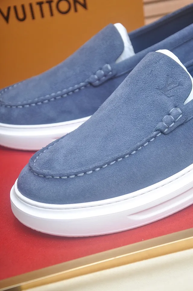 Louis Vuitton Daim Bleu Blanc dessus mocassin-cousu vamp loafer 8