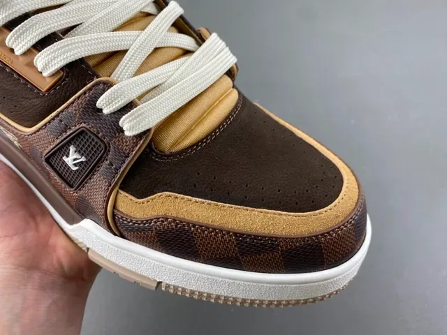 Louis Vuitton Brown Beige Low-Top Monogram Canvas Lifestyle Sneakers 2