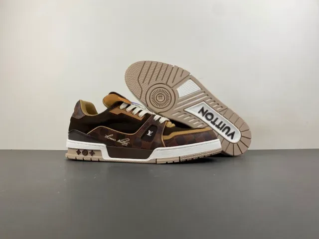 Louis Vuitton Brown Beige Low-Top Monogram Canvas Lifestyle Sneakers 12