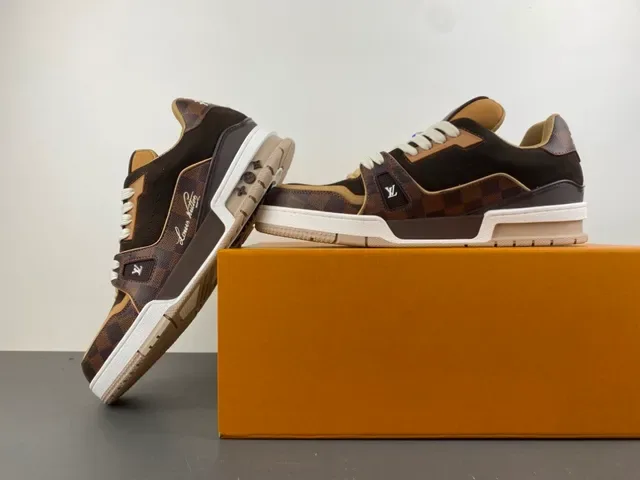 Louis Vuitton Brown Beige Low-Top Monogram Canvas Lifestyle Sneakers 14