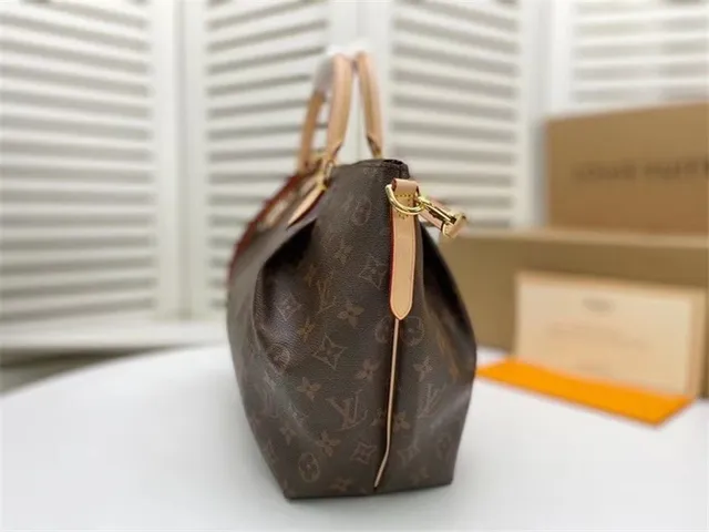 Louis Vuitton marron beige monogramme toile marron cuir garniture Boston Bag 8
