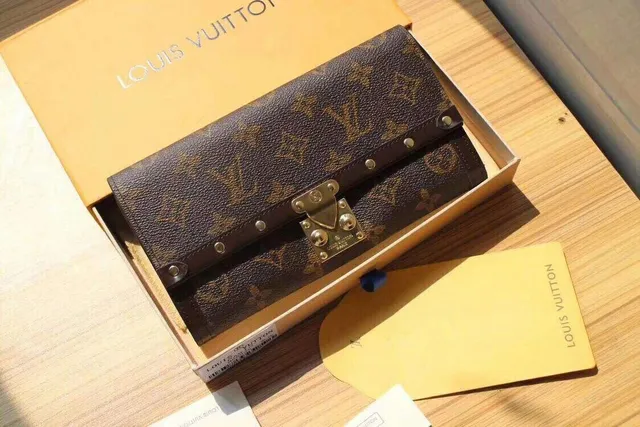Louis Vuitton Brown Beige Monogram Coated Canvas Dark Leather Trim Long Wallet 19