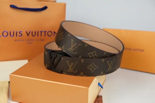 Louis Vuitton Brown Black Monogram-Coated Canvas Interlocking LV Buckle Leather Belt 3