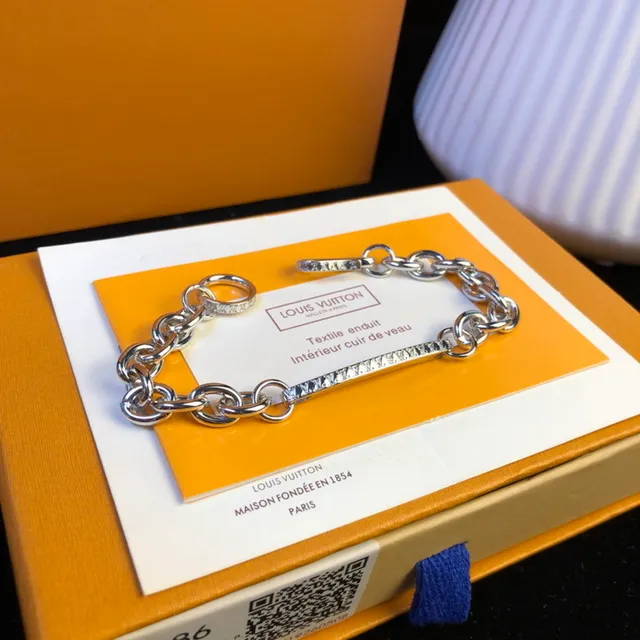 Louis Vuitton Chain Bracelet Silver Polished Metal Bracelet 8
