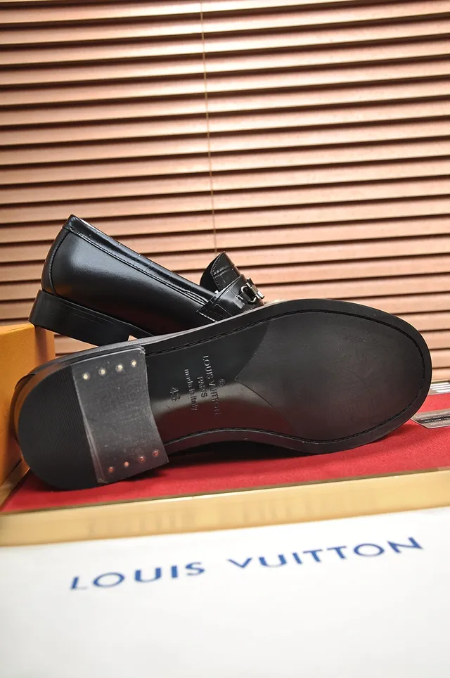 Louis Vuitton Double Monk Strap Loafer Black Gold Crocodile-Embossed Leather Loafer 3