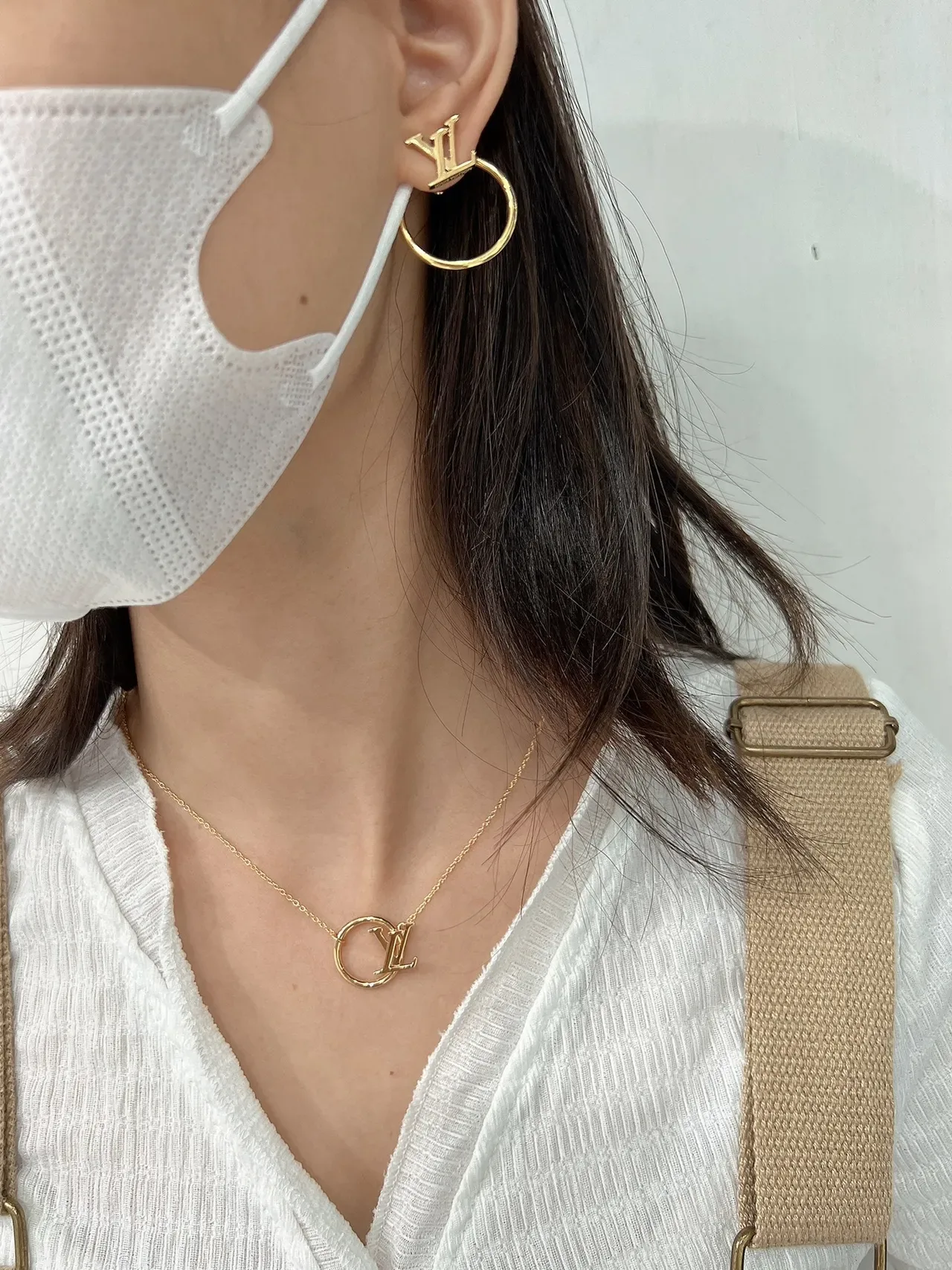 Louis Vuitton Eclipse Gold Hoop Monogram-Integrated Floral Motif Earrings 9