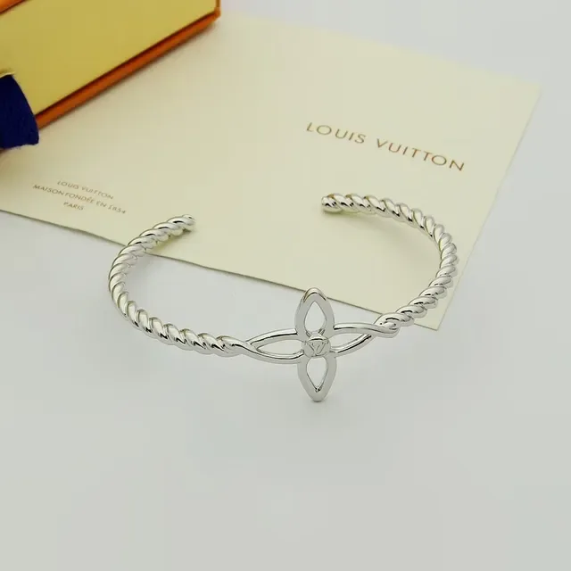Louis Vuitton Flower Cuff Gold Silver Twisted Rope Band Open Four-Petal Motif Bracelet 4